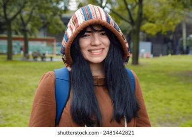 María S.